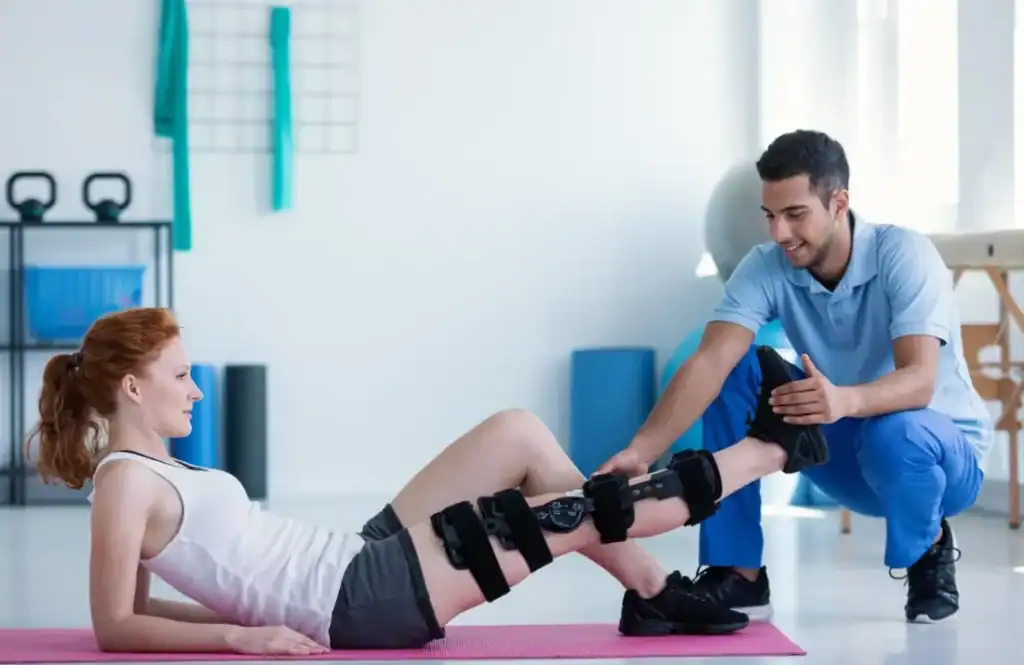 Debunking Meal Timing Myths: The Truth About Muscle Recovery 1 Woman having treatment to help muscle recovery Knutsford after an injury